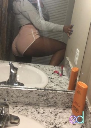 Cedar Rapids | Escort Brown-21-1490027-photo-1