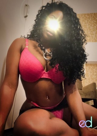 Winona | Escort Bentley Jetaun-34-1509942-photo-8