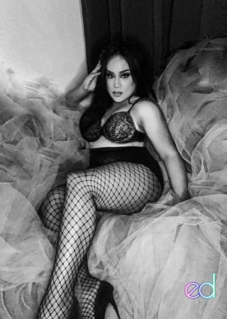 Kirkland | Escort Zoë-22-1489026-photo-10