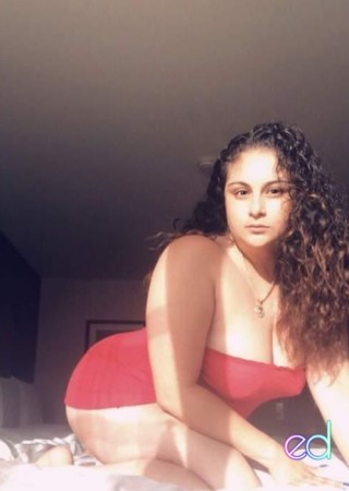 Racine | Escort Tongue-23-1493656-photo-1