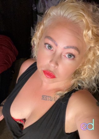 California | Escort JulieJewelz-35-1494677-photo-2