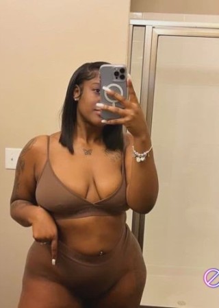 Newport | Escort Sandreya-28-1517219-photo-1