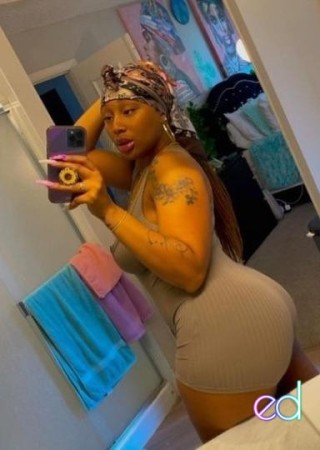 Thornton | Escort CURVY-28-1489905-photo-1