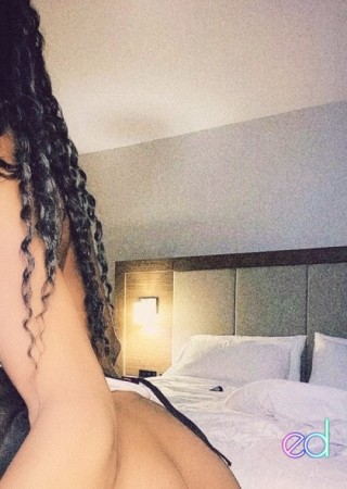 Ukiah | Escort Alana-23-1517243-photo-1