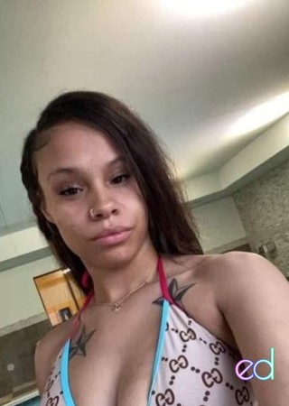 Sterling Heights | Escort Petite-24-1489720-photo-1