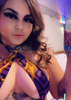 Salinas | Escort Lexxi-21-1481012-photo-2
