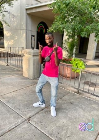 Minneapolis | Escort Stallion-29-1491160-photo-3