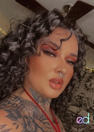 Thornton | Escort Tattedtemptress-22-1486884-photo-1