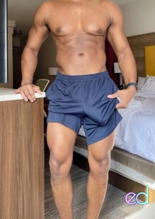 Portland | Escort Hung-21-1487818-photo-3