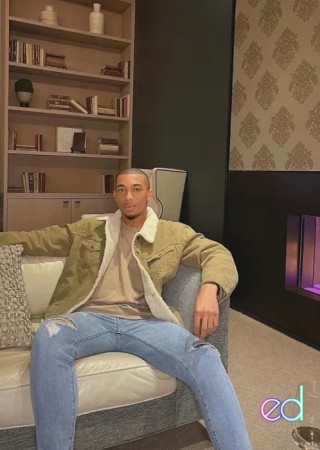 Los Angeles | Escort College Escort-23-1485844-photo-2