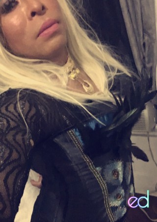 New York | Escort Luna-27-1483873-photo-8