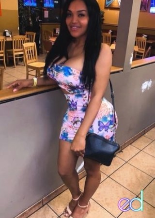 Omaha | Escort LATINA-29-1485555-photo-1