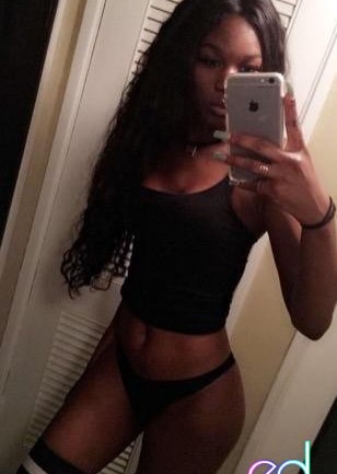 Milwaukee | Escort Hottie-25-1485197-photo-2