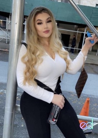 Sandy | Escort Amaya-21-1494076-photo-1