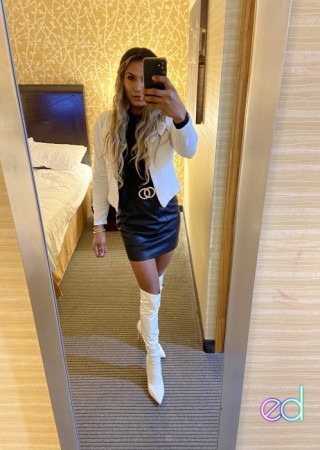 New York | Escort Valentina-20-1483828-photo-5