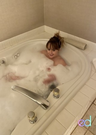 Sparks | Escort Mary Jane-33-1496609-photo-1