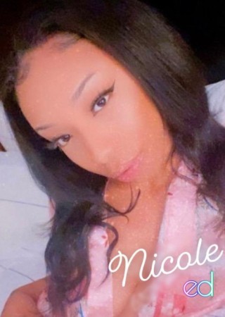 Alaska | Escort Nicole-24-1515146-photo-1