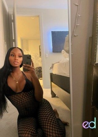 Los Angeles | Escort Cassie-27-1485869-photo-7