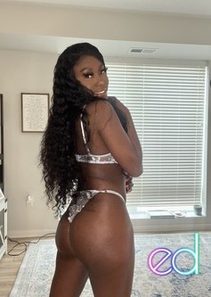 Lynn | Escort Faith-28-1491266-photo-4