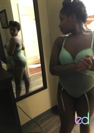 Clarksville | Escort 5star chick-24-1475900-photo-4