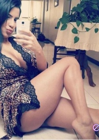 Charleston | Escort Naomi-22-1472351-photo-1