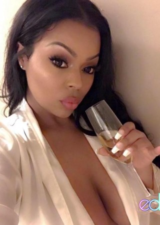 Louisville | Escort Nikki-24-1470459-photo-1