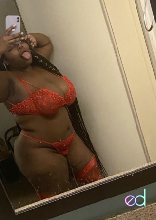 Hampton | Escort Tasha-27-1478896-photo-1