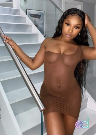 Cedar Rapids | Escort CeCe-25-1476628-photo-1