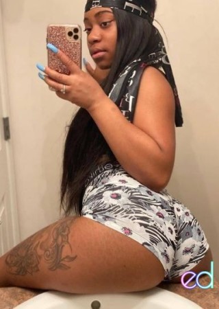 Flint | Escort Karrissa-26-1477755-photo-2