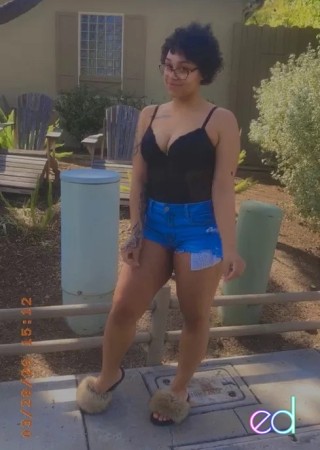Mobile | Escort Jordyn-19-1474722-photo-1