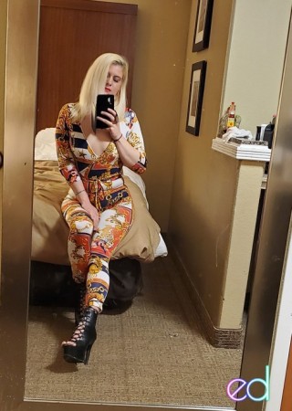 Davenport | Escort Serenity-27-1477866-photo-4