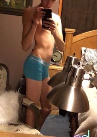 Long Beach | Escort Pence-18-1484398-photo-2