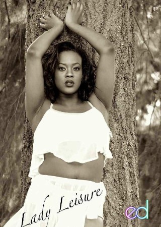 Renton | Escort Miyaeh-27-1466889-photo-1