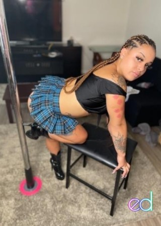 Rochester | Escort Treasure-22-1475606-photo-1