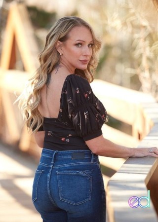 Sparks | Escort Gwen-40-1496612-photo-1