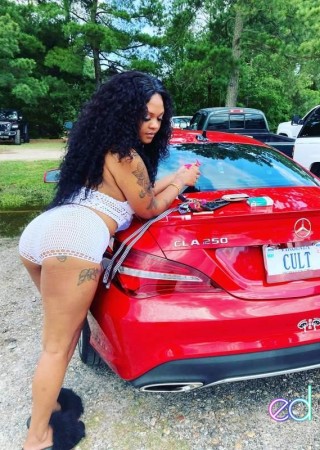 Chesapeake | Escort Cakes-22-1477543-photo-1
