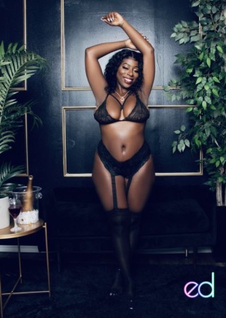 Rialto | Escort Shana-23-1489147-photo-6