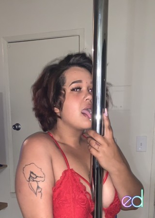 Glendale | Escort Roxie-22-1477132-photo-1