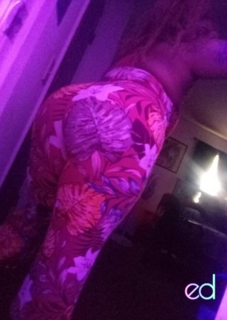 Greenville | Escort curves-30-1487470-photo-1