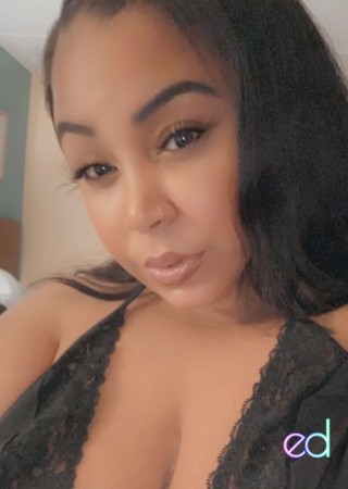 Reading | Escort Amina-27-1493096-photo-2