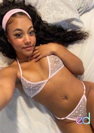 Winchester | Escort May-23-1499479-photo-1