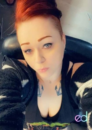 Oxford | Escort LILLY-38-1517487-photo-1