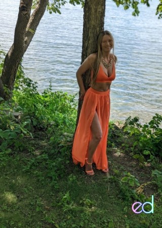 Racine | Escort Nikkey-40-1493661-photo-1