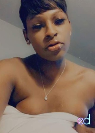 Milwaukee | Escort Monei-25-1485216-photo-1