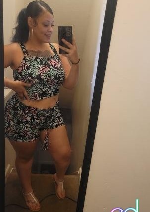 South Bend | Escort Juicy-32-1489664-photo-1