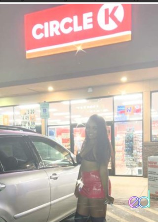 Round Rock | Escort Summer-23-1489356-photo-1