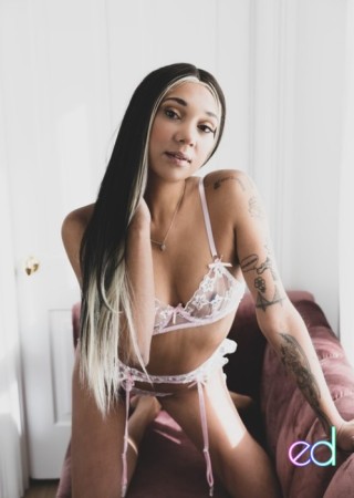 Sparks | Escort Isabel-25-1496617-photo-1