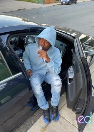 Long Beach | Escort Bag chaser-21-1484359-photo-1