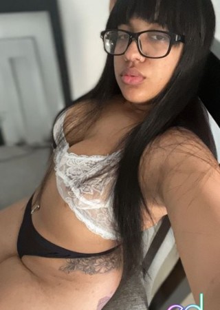 Caro | Escort Awilda-22-1513703-photo-3