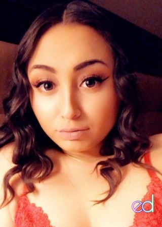 Kirkland | Escort Elena-23-1488745-photo-1